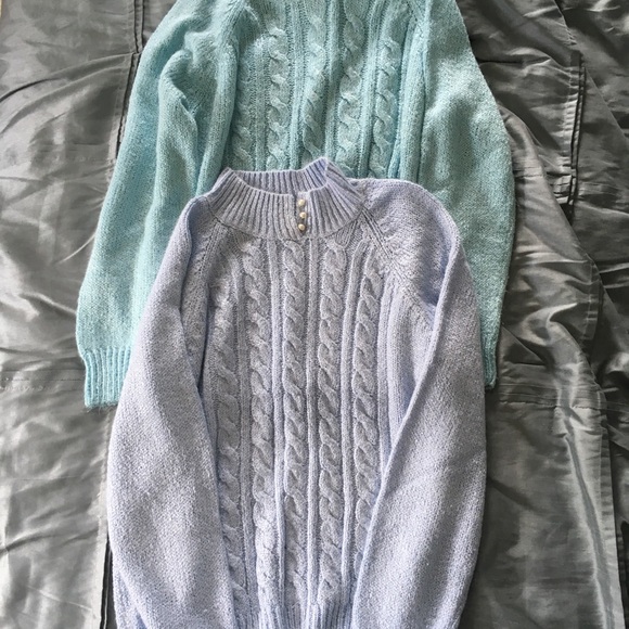 Sweaters - Picture 3 of 7